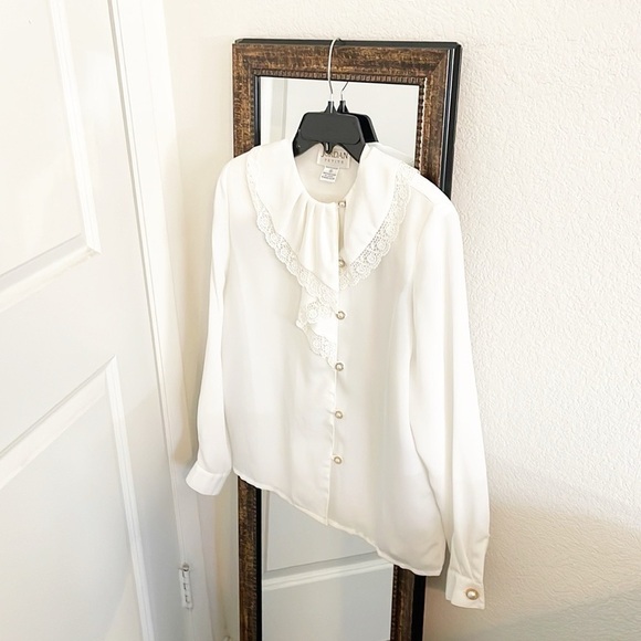 Jordan off white long sleeve lace button down top - Picture 1 of 4